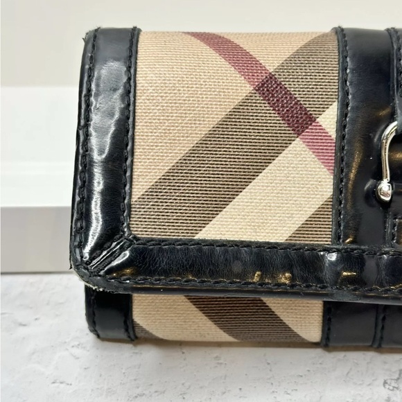 BURBERRY CHECK NOVA / LEATHER CLUTCH/WALLET W/DUST BAG & BOX - Picture 16 of 16